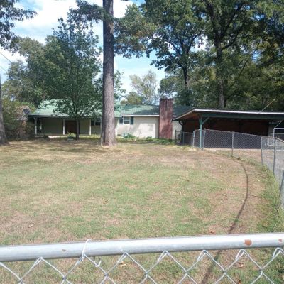 1107 Scotts Hideaway Rd, Farmerville, LA 71241