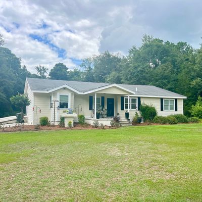 1108 N Lewis St, Metter, GA 30439