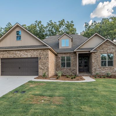 111 Champagne Drive, Perry, GA 31069