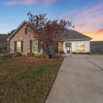 111 Piper Crest Ln, Youngsville, LA 70592