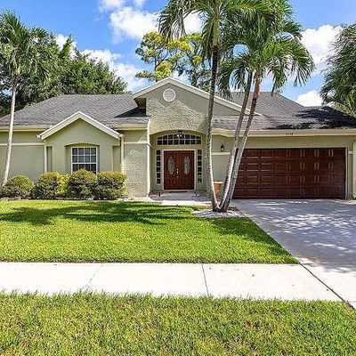 1112 Wild Cherry Ln, Wellington, FL 33414