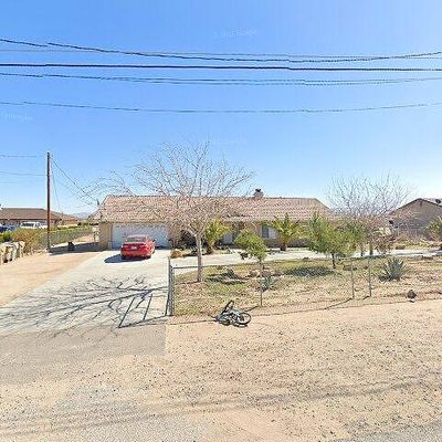 11165 7 Th Ave, Hesperia, CA 92345