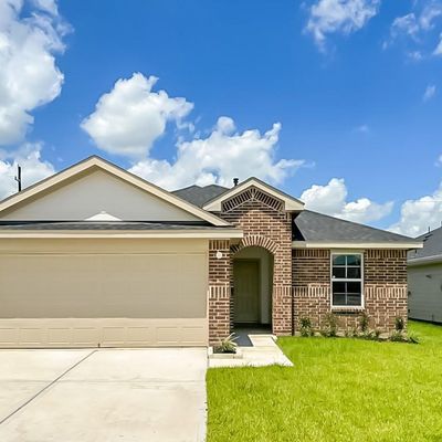 1118 Vista Pointe Drive, Fresno, TX 77545