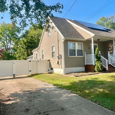 112 Ardsley Ave, Ewing, NJ 08638