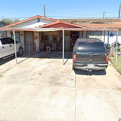 112 W Los Ebanos St, San Juan, TX 78589