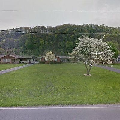 1122 Broad St, Elizabethton, TN 37643