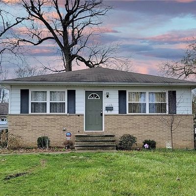 1126 E 331 St St, Eastlake, OH 44095