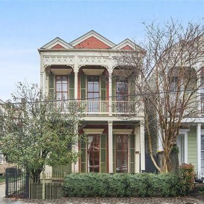 1005 Race Street, New Orleans, LA 70130