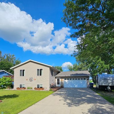 1008 5 Th St Se, Barnesville, MN 56514