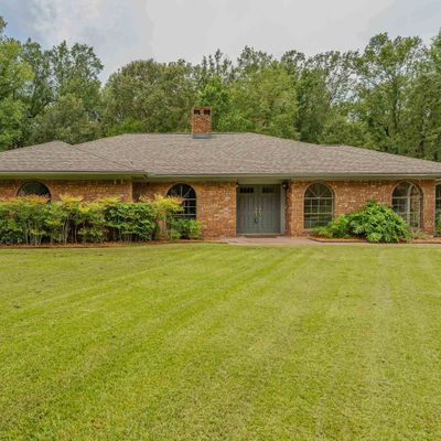 101 Happy Hollow Ln, Beaumont, TX 77705