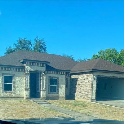 101 Lunar Dr, Donna, TX 78537