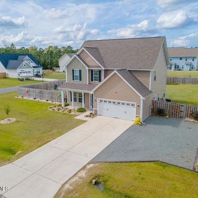 101 Starkey Creek Drive, Peletier, NC 28584