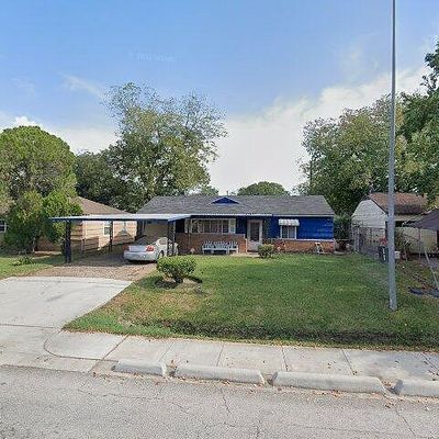 10101 Rosehaven Dr, Houston, TX 77051