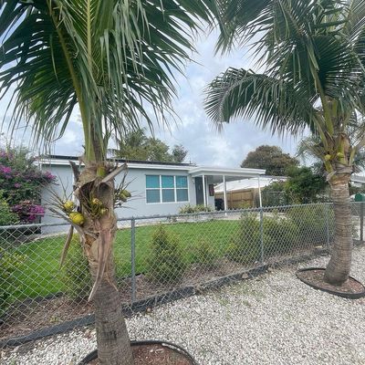 1017 S D St, Lake Worth Beach, FL 33460