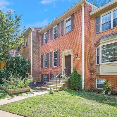 10203 Green Holly Ter, Silver Spring, MD 20902