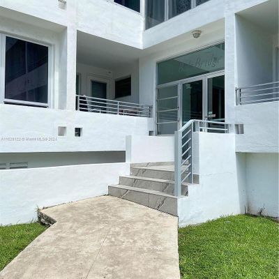 10240 Collins Ave, Bal Harbour, FL 33154