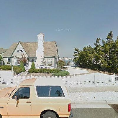 10315 Sunrise Dr, Stone Harbor, NJ 08247