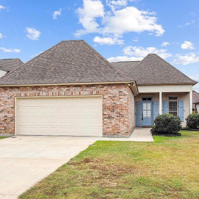 10358 Belle Isle Dr, Denham Springs, LA 70726