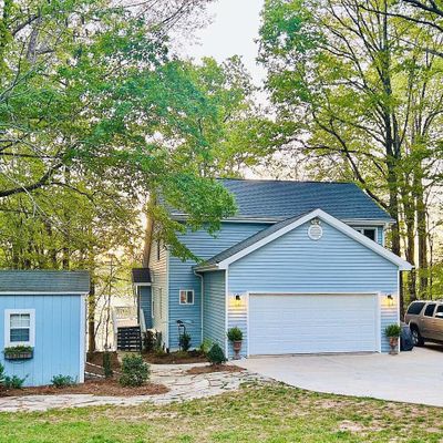 104 Chuckwagon Dr, Louisburg, NC 27549