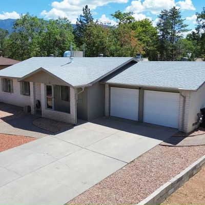 10408 Guadalajara Ave Ne, Albuquerque, NM 87111