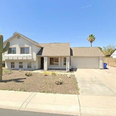 1042 E Kerry Ln, Phoenix, AZ 85024