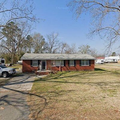 120 John St, Harleyville, SC 29448