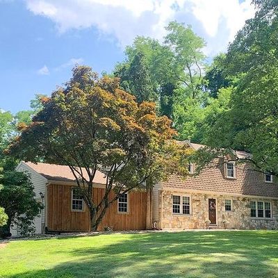 120 Smithbridge Rd, Glen Mills, PA 19342