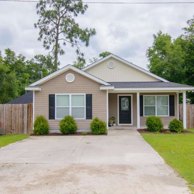 121 Melody Ln, Crawfordville, FL 32327