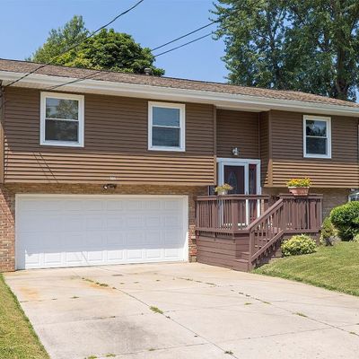 121 S Washington St, North East, PA 16428