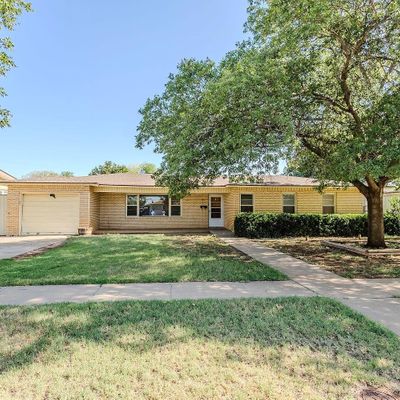 1211 E Buckley Street, Brownfield, TX 00000