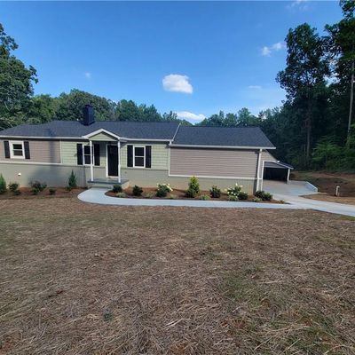 1213 Fairview Dr, Lexington, NC 27292