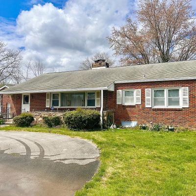 1215 Milltown Rd, Wilmington, DE 19808