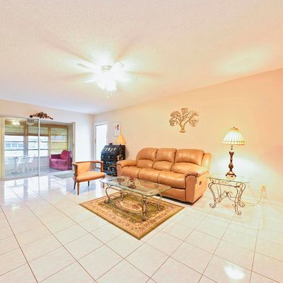 1215 S Drive Way, Delray Beach, FL 33445