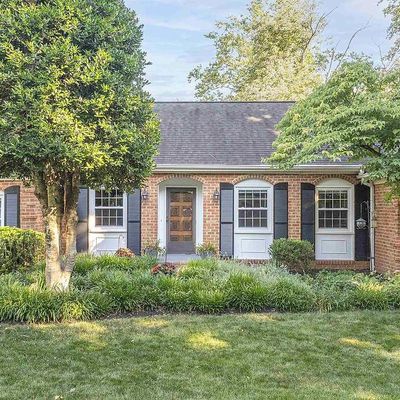 122 Bollingbrook Dr, Charlottesville, VA 22911