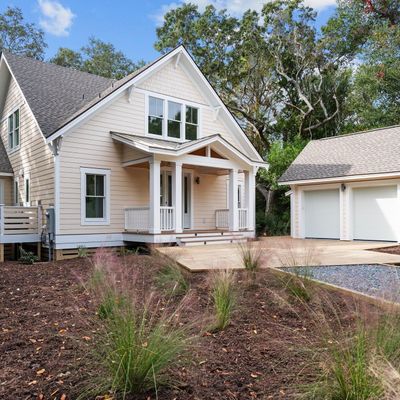 122 N Bald Head Wynd, Bald Head Island, NC 28461