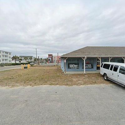 122 Se 58 Th St #108, Oak Island, NC 28465