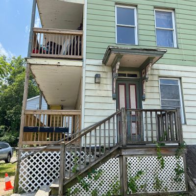 123 Chapman St, Willimantic, CT 06226