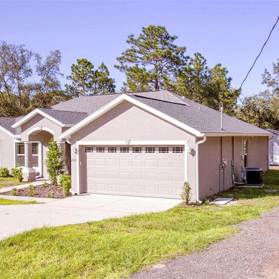 12325 Peregrine Falcon Ave, Weeki Wachee, FL 34614