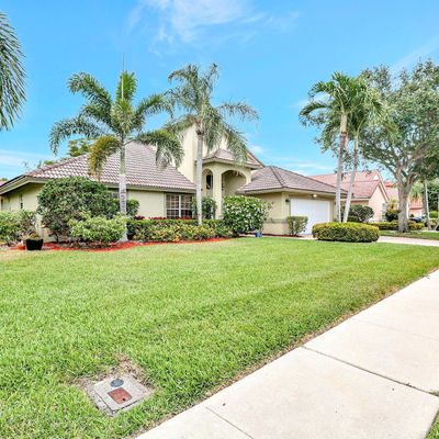 12361 Divot Dr, Boynton Beach, FL 33437