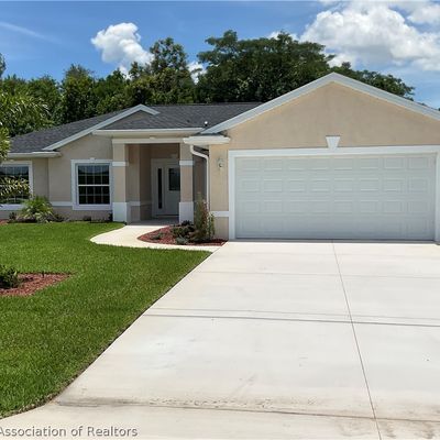 124 Clinton Avenue, Lake Placid, FL 33852