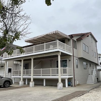 125 67 Th St, Sea Isle City, NJ 08243