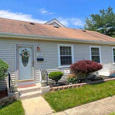 125 Korn Market, Freehold, NJ 07728