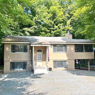 125 Rockway Road, Lake Ariel, PA 18436