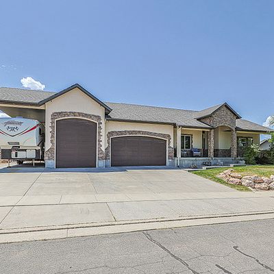 1256 Upland Dr, Tooele, UT 84074