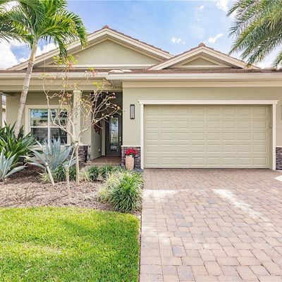 12701 Fairway Cove Ct, Fort Myers, FL 33905