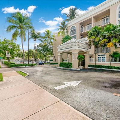 1280 S Alhambra Cir, Coral Gables, FL 33146