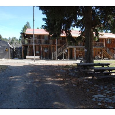 129 E Austin St, Sumpter, OR 97877