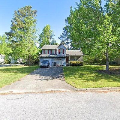 1296 Foxvale Dr, Hampton, GA 30228