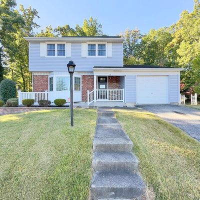 13 Avon Ct, Blackwood, NJ 08012