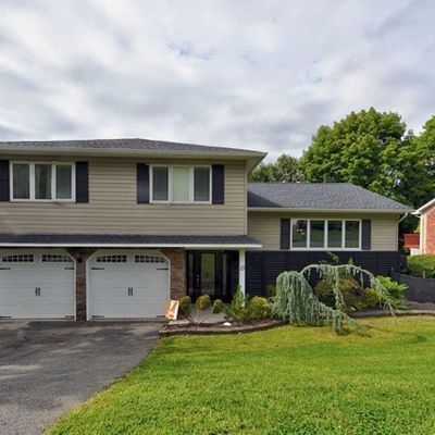 13 Lovell Dr, Wanaque, NJ 07465